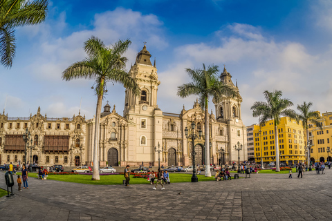 Lima: City Tour with Pickup and Drop-Off Tour with Hotel Pickup