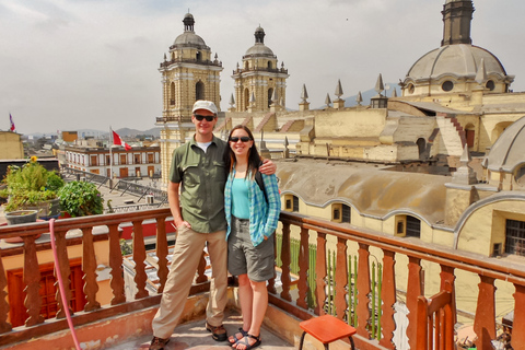 Lima: City Tour with Pickup and Drop-Off Tour with Hotel Pickup