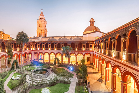 Lima: Circuito Mágico del Agua, centro y catacumbas de nocheLima: tour por Circuito Mágico del Agua, centro y catacumbas