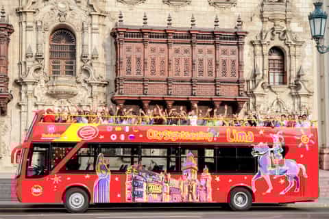 Lima: Panoramic City Bus Tour