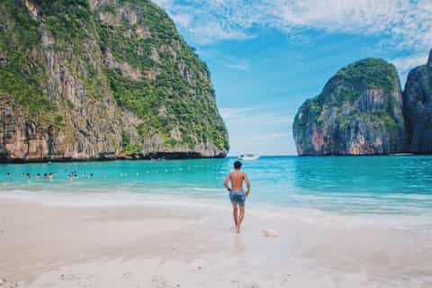 Krabi: Private Large Speed Boat Charter To Phi Phi Islands