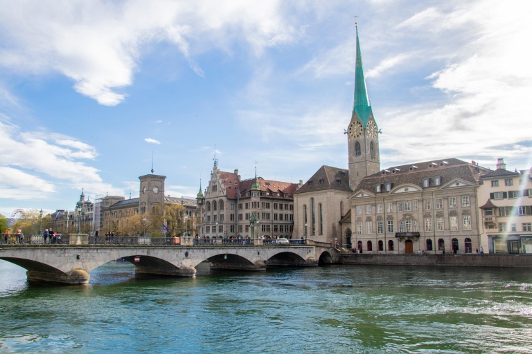 Zurich: 1.5-Hour Walking Tour incl. Boat and Funicular Ride