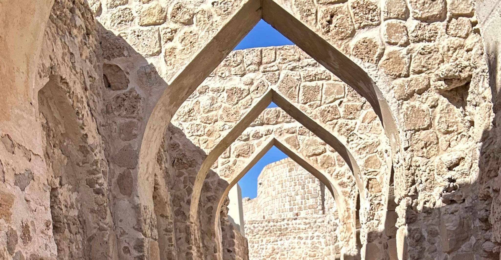 Discover Bahrain: Private Guided City Tour with Lunch photo 4