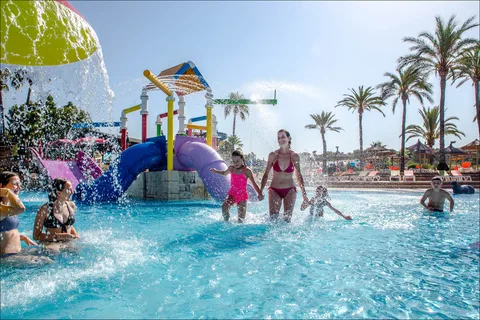Mallorca: Biljetter till Aqualand el Arenal