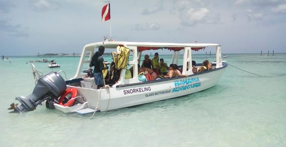 Nassau: Glass Bottom Boat and Snorkelling Tour