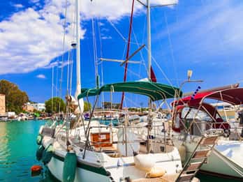 Atenas: Viagem guiada de 1 dia à ilha de Aegina com natação