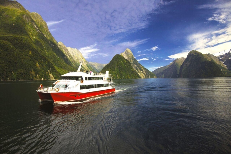 Milford Sound Flight and Cruise Morning Tour