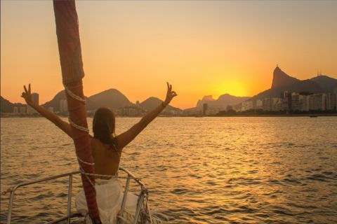 Rio de Janeiro: Segeltour bei Sonnenuntergang