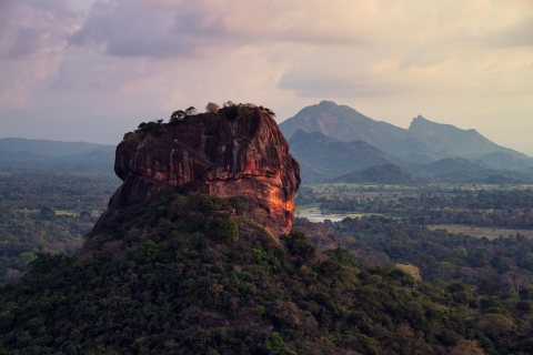 Von Kandy aus: "Ethos of Ceylon" 2-tägige Tour durch das kulturelle Dreieck