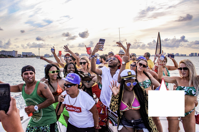 Rockstar Boat Party Cancun - Booze Cruise Cancun (18+)Cancun Boat Party for Adults