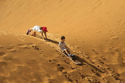 Doha Guided Safari Tour for Families with Traditional Meal