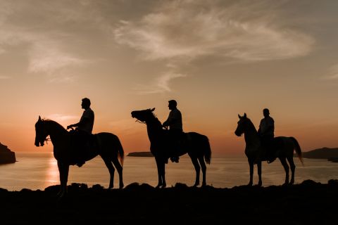 Santorini: passeggiata a cavallo al tramonto