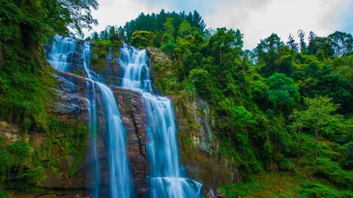 central sri lanka ramboda falls and tea factory tour
