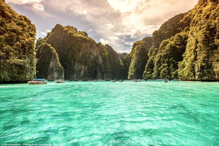 Koh Phi Phi: Island Hopping and Snorkeling Tour by Speedboat