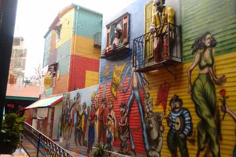 Highlights of Buenos Aires: Small Group 3-Hour Guided Tour
