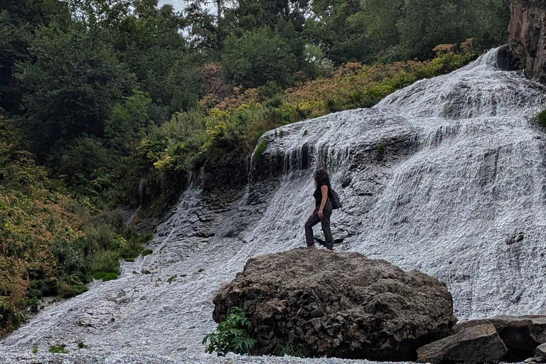 From Yerevan: Jermuk and Shaki Waterfall Day Trip With guide