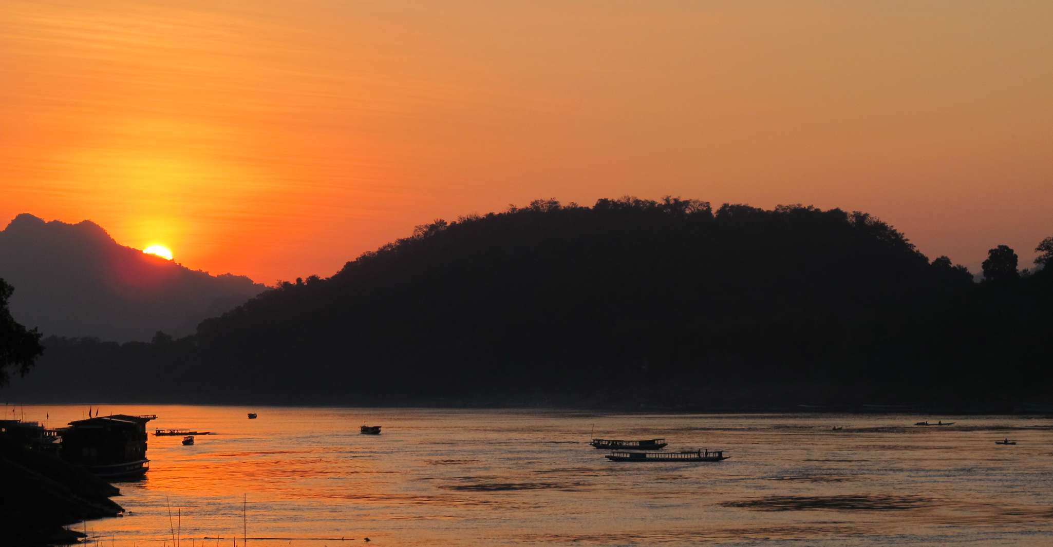 Luang Prabang, visite privée incontournable et visite du mont Phousi - Hizvo