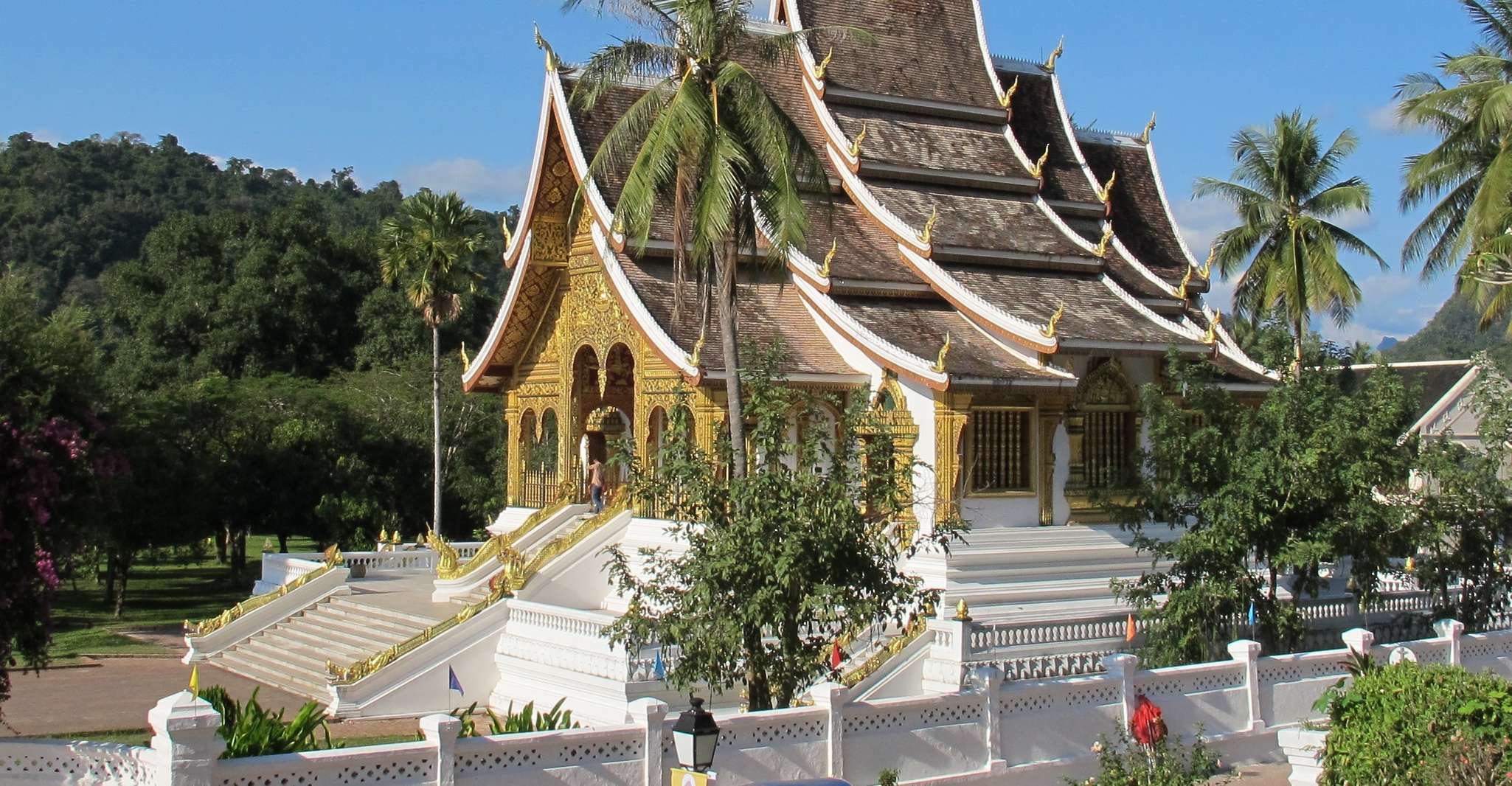 Luang Prabang, 二等兵Must-Sights和Phoushi 游 - Hizvo