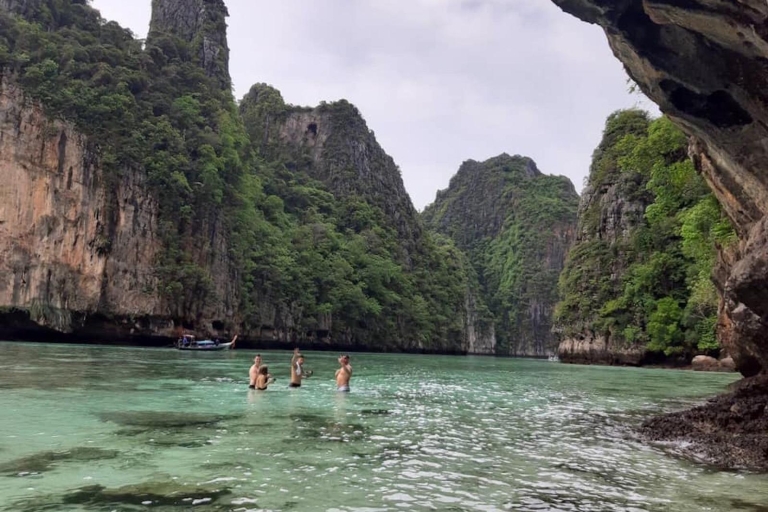 Koh Phi Phi : excursion en bateau rapide sur les îles et plongée en apnéeKoh Phi Phi : excursion sur l'île et snorkeling en bateau