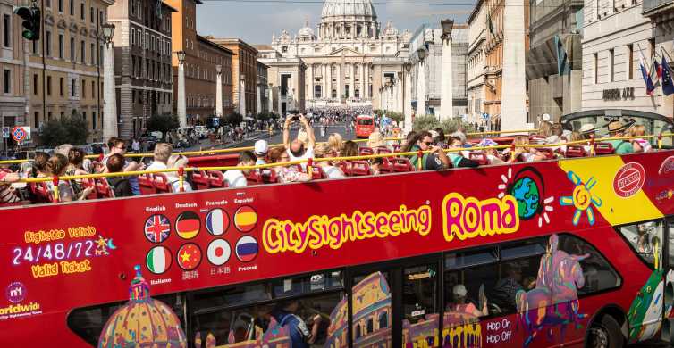 ローマ：市内観光 ホップオン ホップオフ バス＆音声ガイド