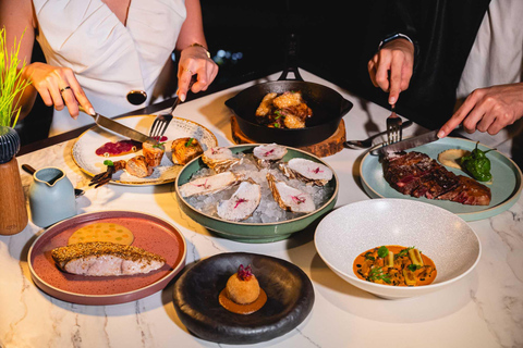 Bangkok: OXBO at Millennium Hilton Bangkok F&B Packages Premium Set with Cocktail & Wine for 2 People