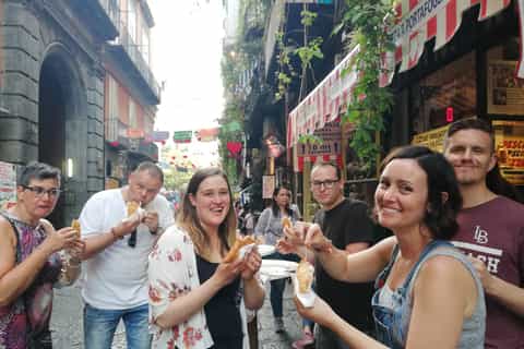 naples street food tour with local guide