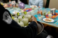 San Miguel de Allende, Tacos y Tequilas Tour - Hizvo