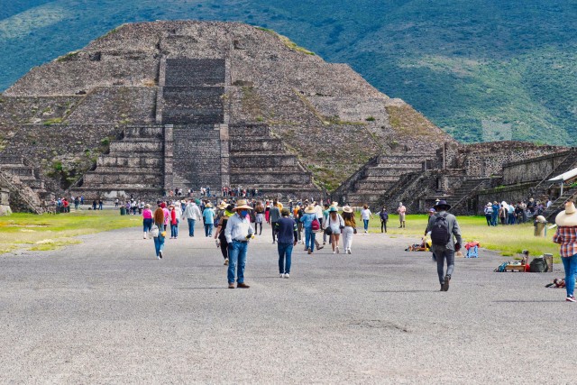 Visit Your Own Path in Teotihuacan Private and Exclusive Tour in Mexico City