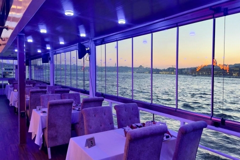 Istanbul: Daytime or Sunset Sightseeing Cruise & Audio Guide Bosphorus Cruise with Brunch Menu and Soft Drinks