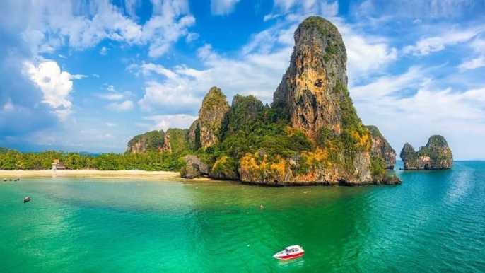 Ko Phi Phi: excursion d'une journée en bateau sur les meilleures îles ...