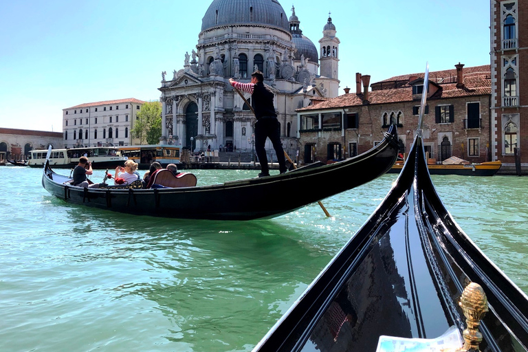 Venice: St. Mark's, Walking Tour and Gondola Combo 9 AM Spanish Tour