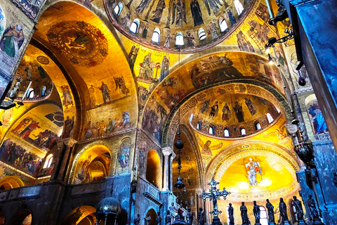 Venice: St. Mark's, Walking Tour and Gondola Combo 9 AM Spanish Tour