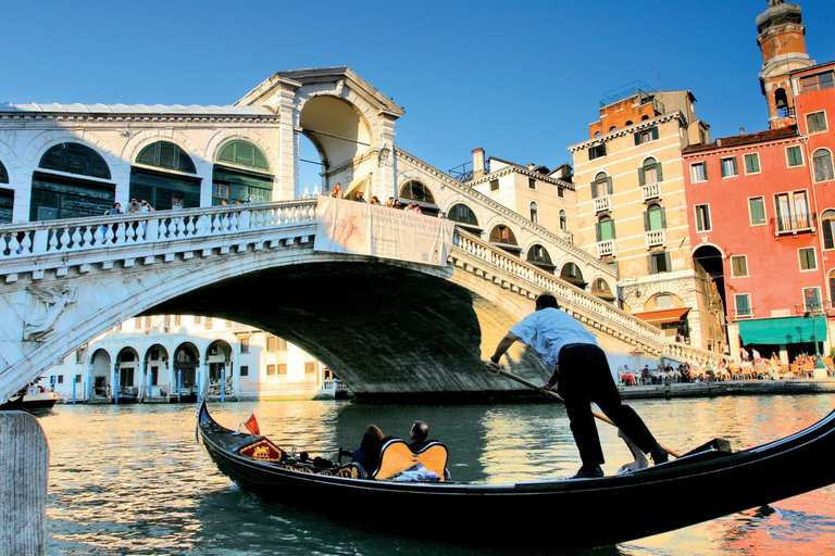 Venice: St. Mark's, Walking Tour and Gondola Combo 9 AM Spanish Tour