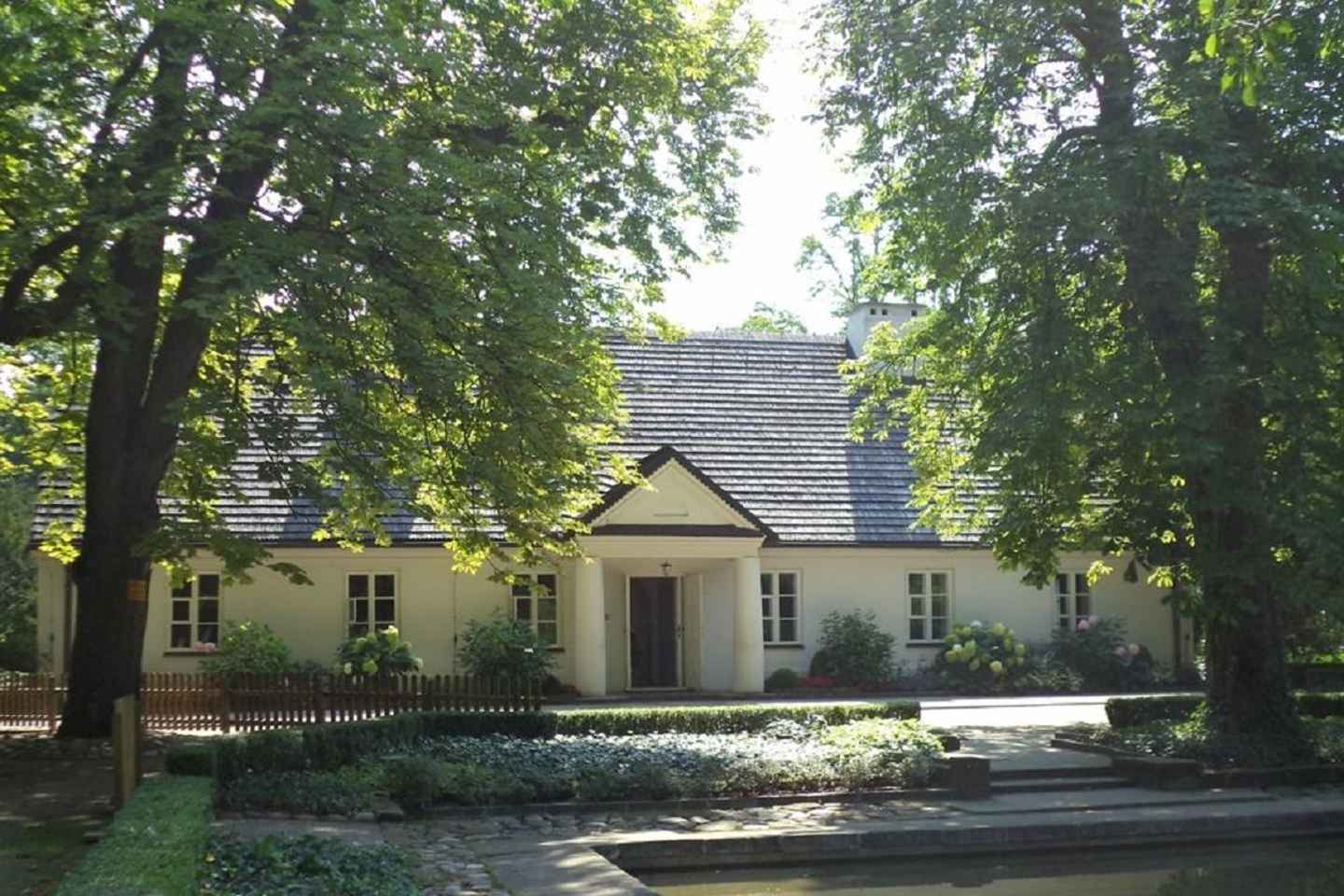 Warsaw: Half-Day Private Chopin Tour to Zelazowa Wola