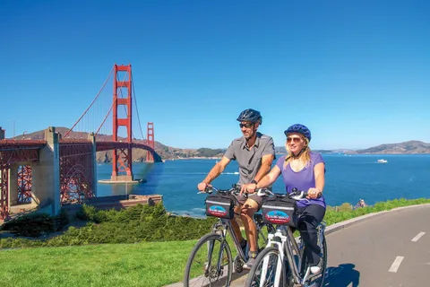 San Francisco: Esclusivo tour in barca, birra e bicicletta