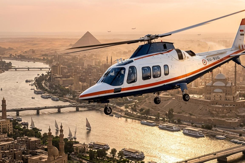 A 25-Minute Helicopter Experience Over the Great Pyramids in Cairo