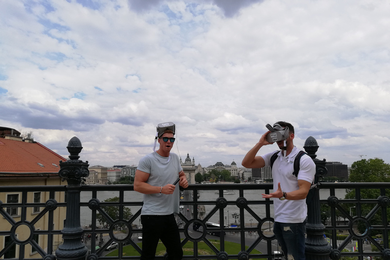 Budapest: Virtual Reality Tour in 8 Languages