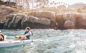 La Jolla: 90-Minute Sea Cave Kayaking Tour with Guide