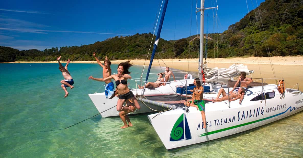 Abel Tasman National Park: Day Sailing Adventure with Lunch