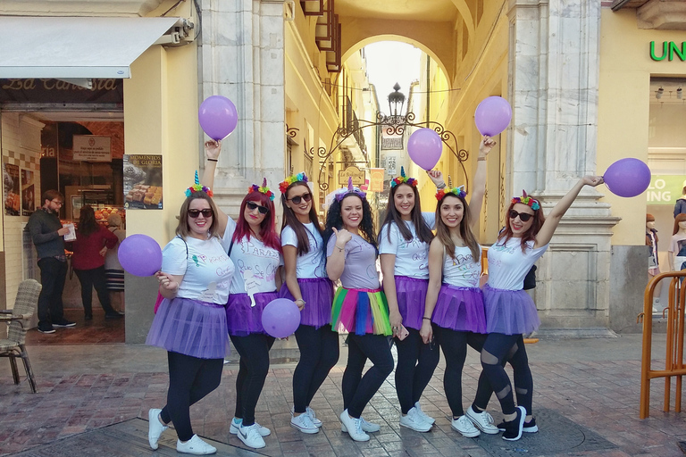 Malaga: 3-Hour Bachelorette Treasure Hunt Standard Option