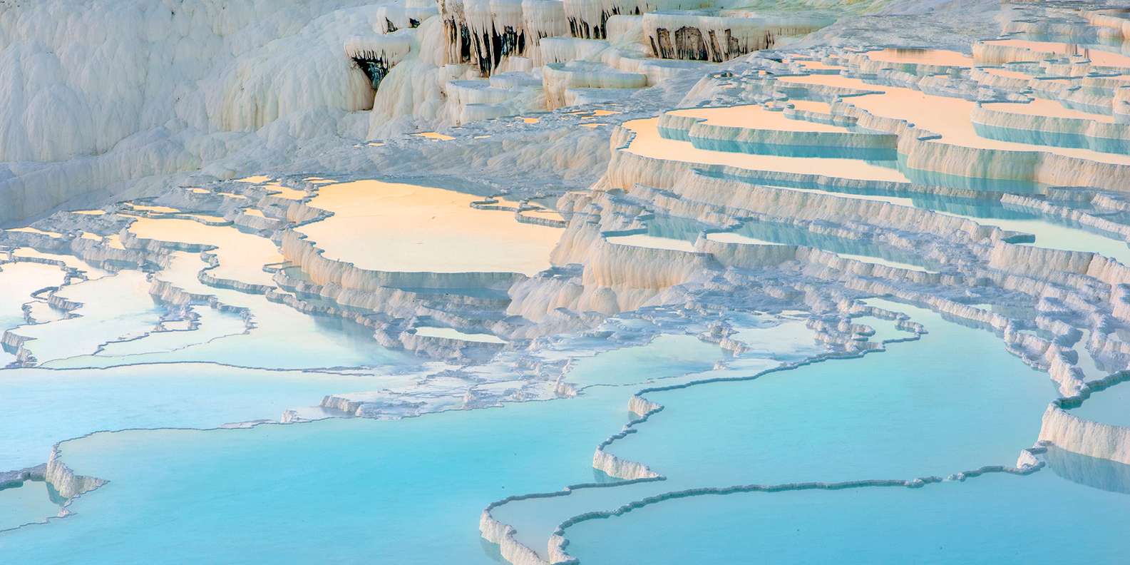 Antalyasta: Pamukkale ja Hierapolis. | GetYourGuide