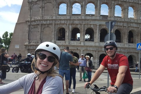 Rome: Early Morning E-Bike Tour
