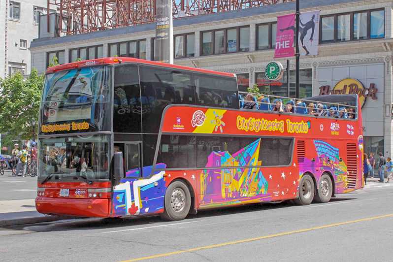 Toronto: Stadsrondleiding met hop-on-hop-off-bustour