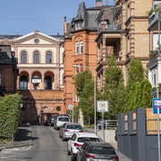 Wiesbaden: Culinary city tour through the Bergkirchenviertel