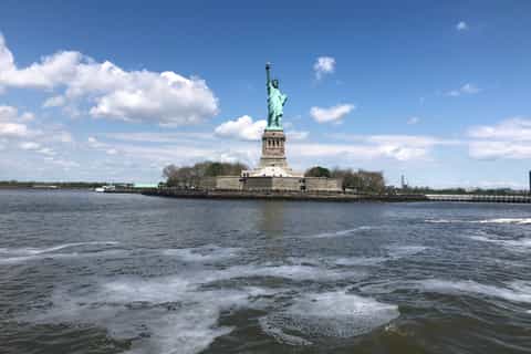 Statue of Liberty and Liberty Island Small Group Tour