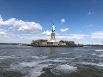 New York: Kleingruppentour Freiheitsstatue & Liberty Island New York: Kleingruppentour Freiheitsstatue & Liberty Island