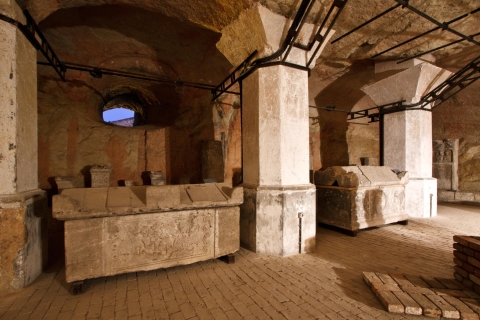 Belgrade: visite de la forteresse souterraine et des donjons avec RakijaVisite de groupe partagée