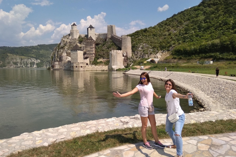 Z Belgradu: Twierdza Golubac i Lepenski Vir TourWspólna wycieczka