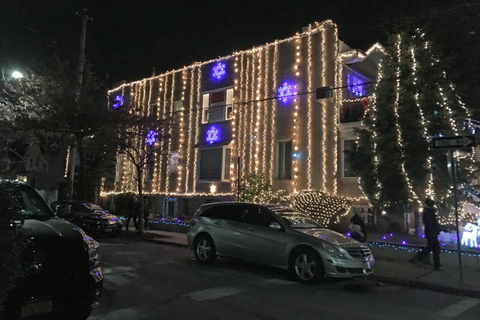 Brooklyn: Visita de 1,5 horas às Luzes de Natal de Dyker HeightsBrooklyn: Excursão Luzes de Natal em Dyker Heights