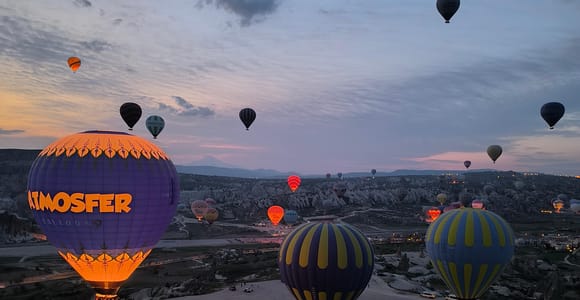 Cappadocia: Sunrise in Göreme Hot Air Balloon and Transfer